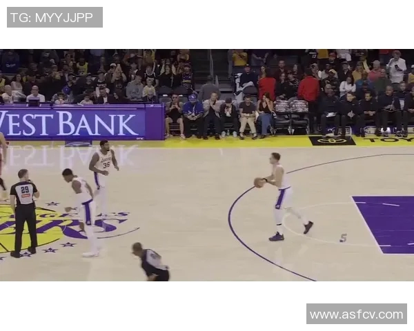 2015年NBA总决赛湖人对热火精彩回顾与赛季分析